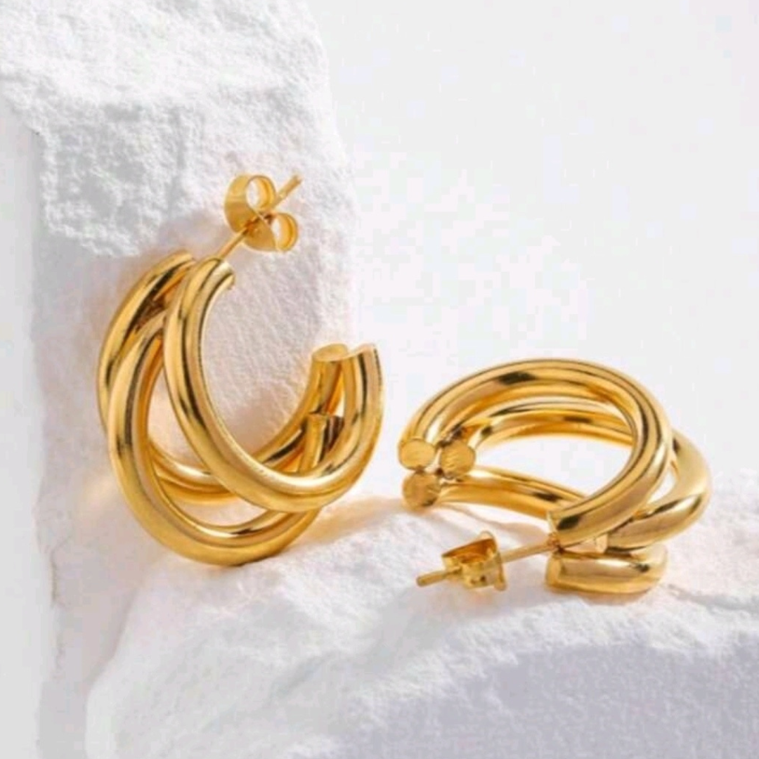Simple 3 Curve Earring