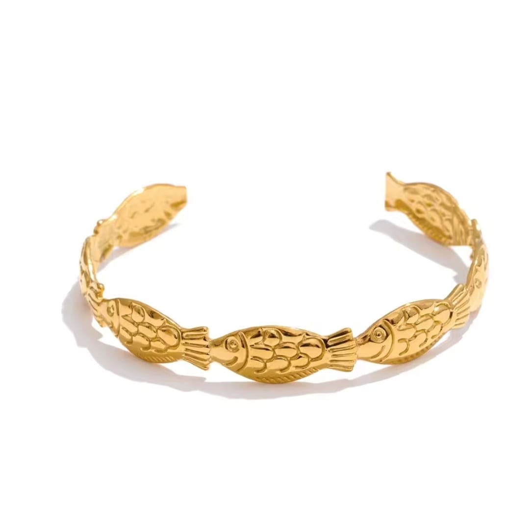 Open Sea Theme Bangle