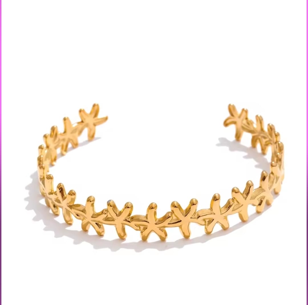 Open Sea Theme Bangle